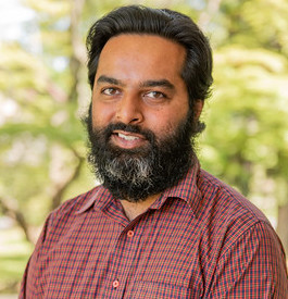 Headshot of Vinayak Mathur